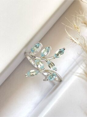 Natural Blue Topaz “The branch” ring in 825 Sterling silver! US: 8